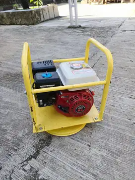 Jual Mesin Vibrator Beton Merk Tesla Kondisi Siap Pakai