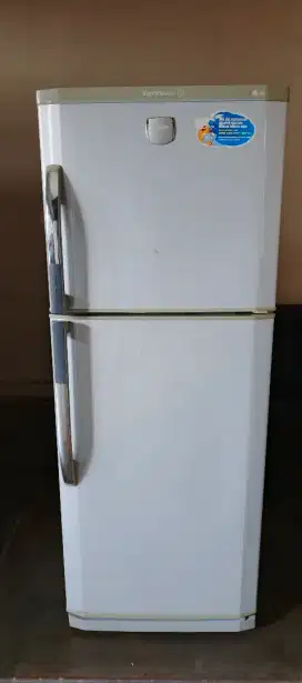kulkas LG 2 pintu