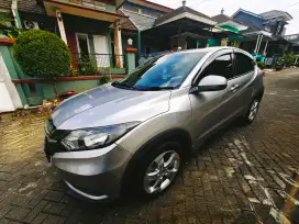 Cash cepat Bu .. Honda hrv 2016, mulus pajak on
