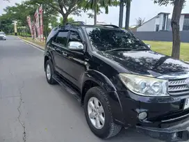 Toyota Fortuner 2010 Diesel