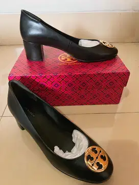 JUAL MURAH BNIB Sepatu TB Chelsea Pump 50 mm / Size 8