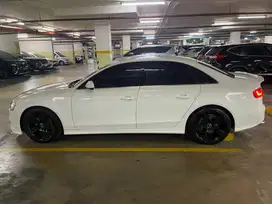 Audi A4 2012 Bensin