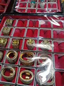 Iketan Batu Akik Dan Batu Permata