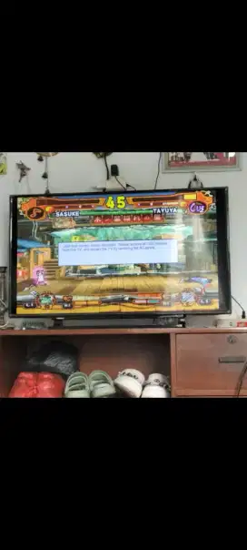 Jual tv Toshiba 40 inch digital minus sesuai keterangan di foto