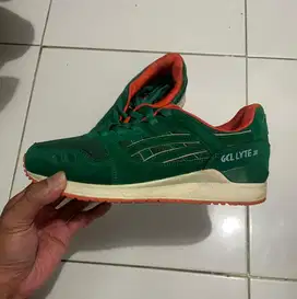 Sepatu ASICS Unisex Gel-Lyte III Green-Orange size 39