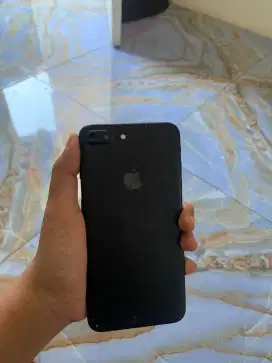 7 plus 128 gb inter