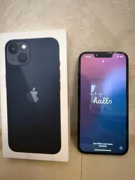 Iphone 13 warna hitam