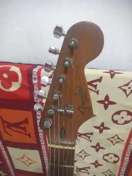 Jual gitar fender copy an mirip dengan originalnya gitar enak sedep