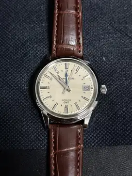 grand seiko (sbgm221)
