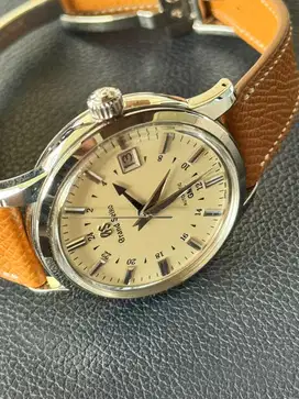 grand seiko (sbgm221)
