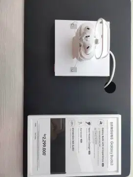 Samsung galaxy buds3