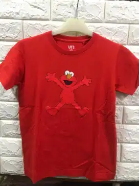Atasan anak UNIQLO