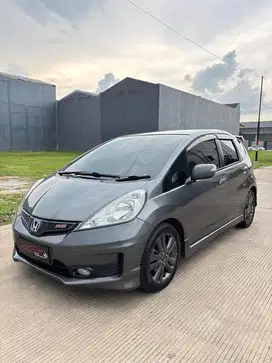 Honda Jazz 1.5 RS 2011 Automatic ( Abu Abu Metalik )