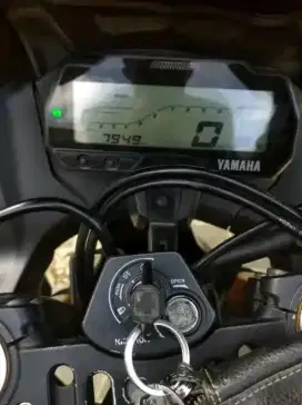 Bismillah... Jual R15 v 4 2022