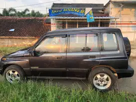 Suzuki Escudo 1996 Bensin