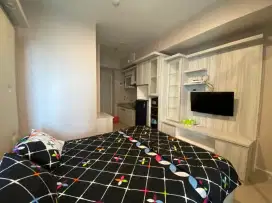 SEWA APARTEMEN HARIAN SPRINGLAKE SUMMARECON