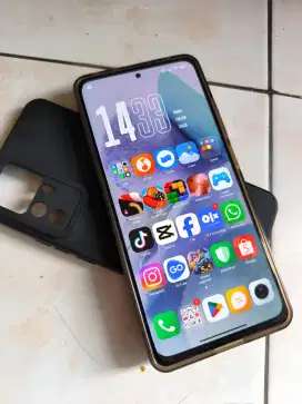 Mi 12T ex flegsip 5G NFC 8+4/256gb gaming