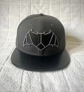 Topi New Era x  BATMAN  Justice League