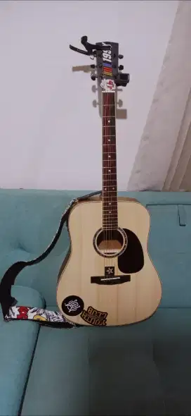 Jual cepat Gitar Akustik merk CORT