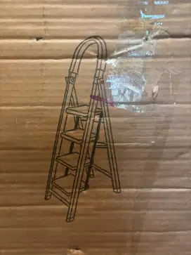 Tangga lipat 4 langkah