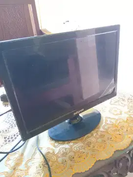 Monitor LED komputer 15,6