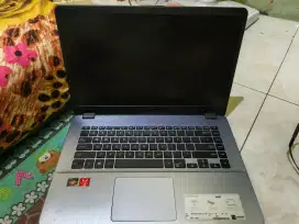 Laptop Asus Vivobook X505ZA
