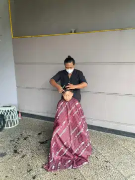 Cukur rambut panggilan