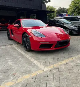 Porsche 718 Cayman 2.0L
