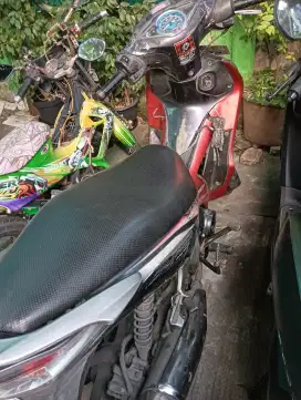 JUAL MOTOR BEKAS SUPRA HELM IN
