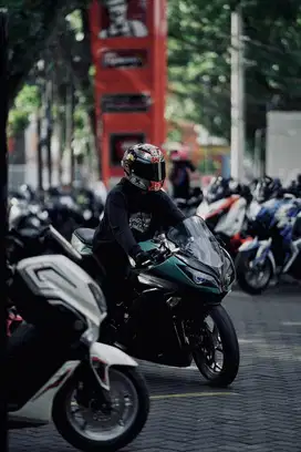 Kawasaki ninja 250 fi 2012