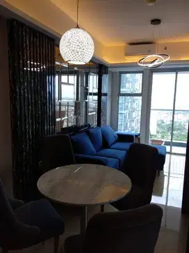 DISEWAKAN / DIJUAL APARTEMEN BENSON TOWER LANTAI 8 BALKON - FURNISHED