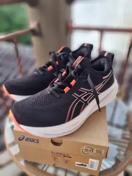 Sepatu Lari Asics Nimbus 26