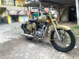 Royal Enfieid Clasic 500