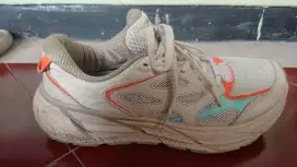 Sepatu Hoka Original kondisi bagus