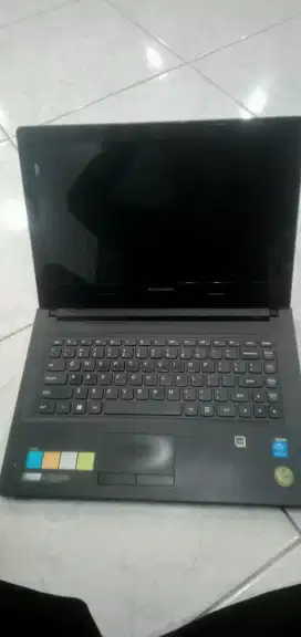 Laptop LENOVO TYIPE G40-