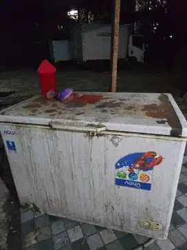 Freezer bekas 2 unit