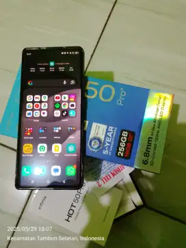 JUAL BUTUH !! INFINIX HOT 50 PRO+ 8/256 BARU SEHARI NO MINUS LENGKAP