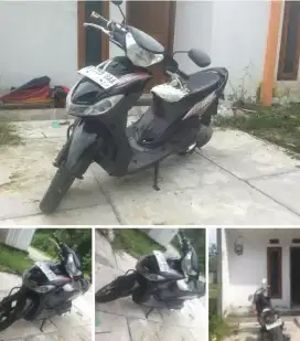 Di jual motor MiO kondisi pemakaan masih enak di pakai