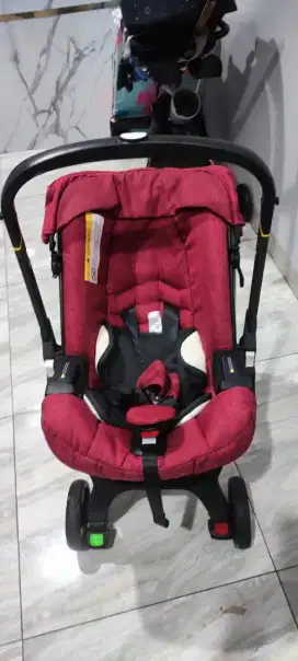 MORGAN HORSEMEN STROLLER  CARSEAT MERAH