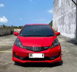 HONDA JAZZ RS AT 2013 MMC
