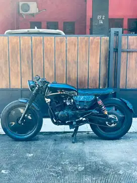 Caferacer Basic Pulsar 180cc