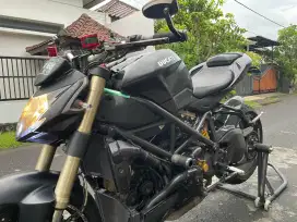 Ducati Streetfighter 848 Black (rare colour) 2013