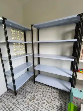 Rak besi siku lubang ramping