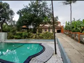 Dijual Villa Asri di Bogor, Kolam Renang, Dekat Tol dan Stasiun