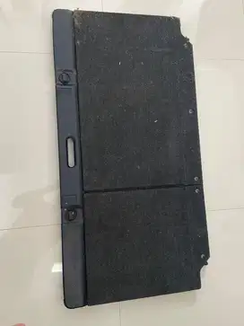 Tutup ban serep yaris bapau