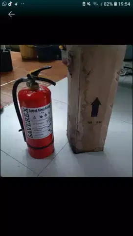 Apar Tabung Pemadam