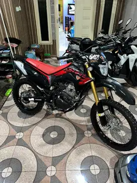 Jual CRF 150 tahun 2021 (desember)pemakaian 2022