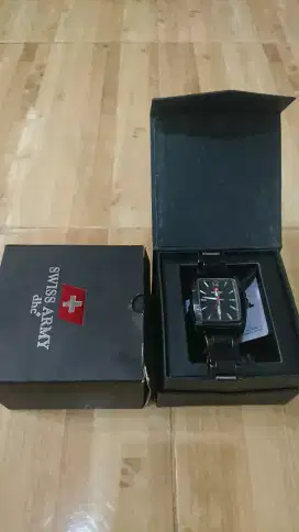 Jam tangan Merek Swis Army