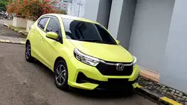 [ LIKE NEW ] Honda Brio 1.2 E CVT AT Facelift Kuning 2024/2025
