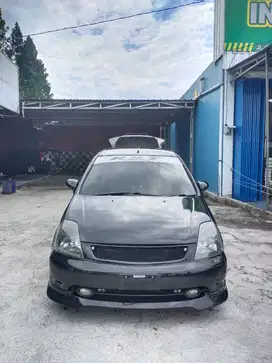 HONDA STREAM 2002
